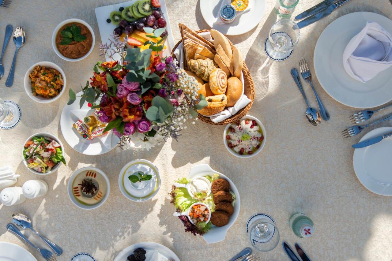 Vittori Palace Hotel And Residences Riyadh Eksteriør bilde Israeli cuisine