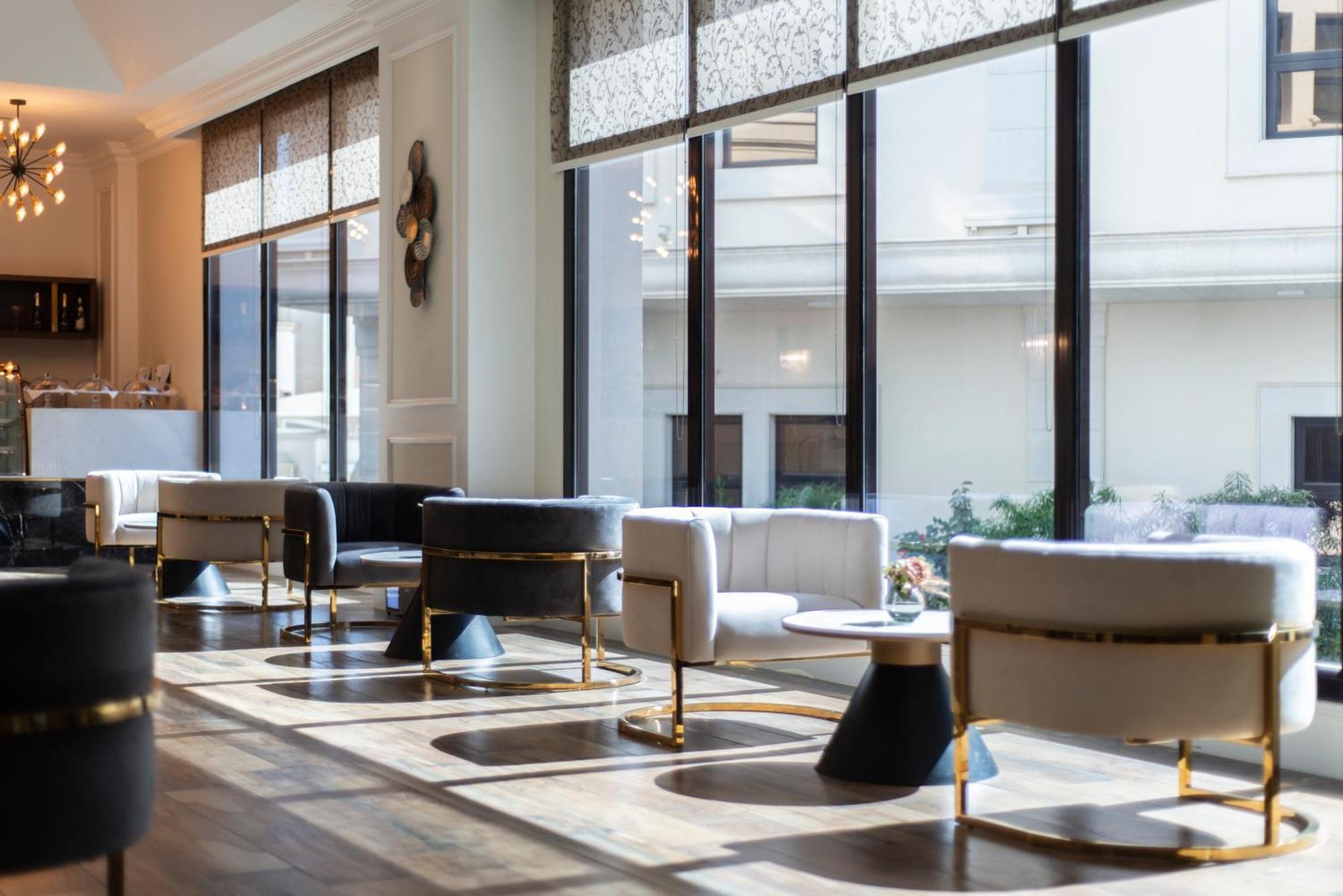 Vittori Palace Hotel And Residences Riyadh Eksteriør bilde The interior of the hotel